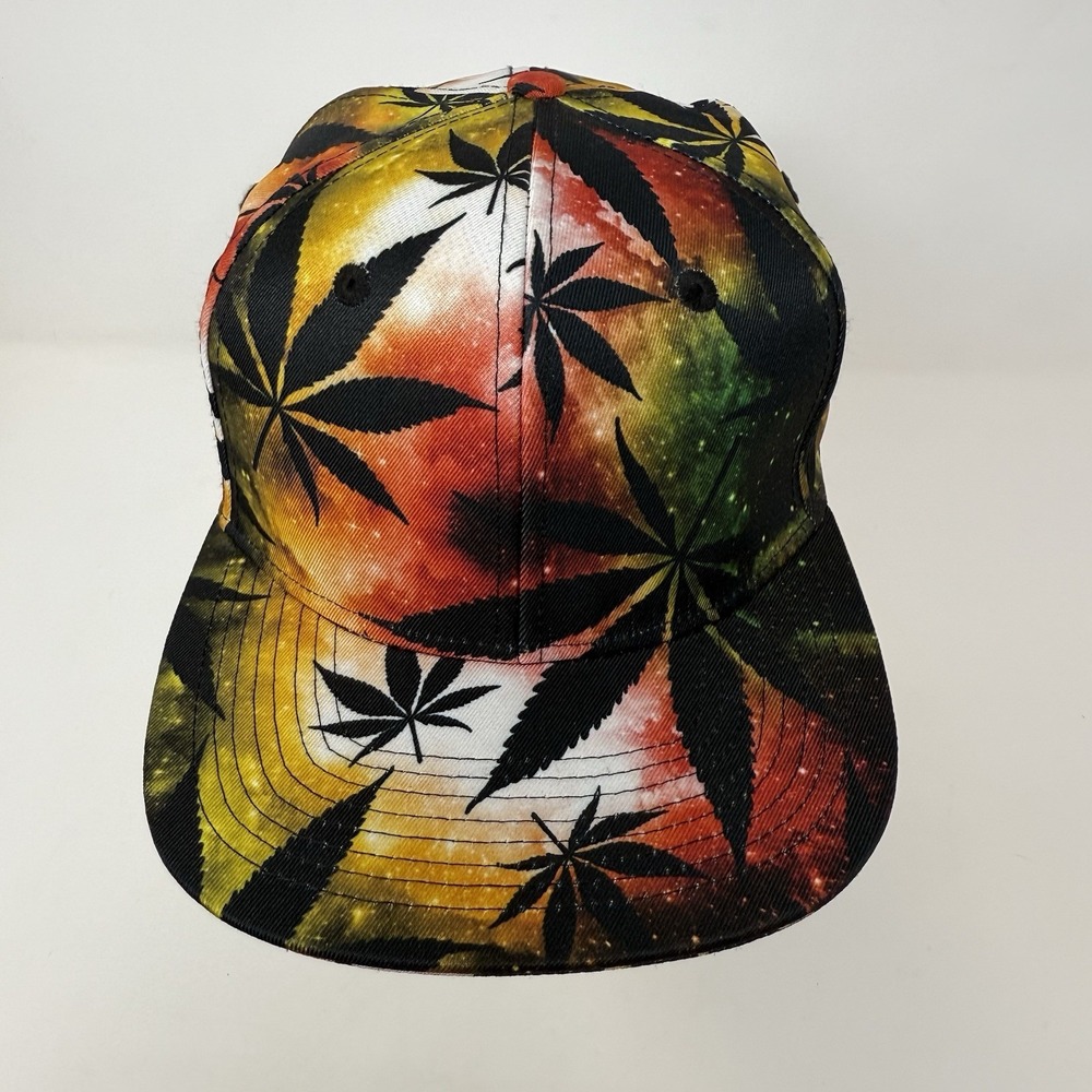 NWT Oddities 3000 Rastafarian Weed Leaf Adjustable Snapback Hat Cap Bob Marley